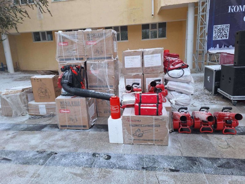 Туулах чадвар сайтай автомашин, техник хэрэгслийг хүлээлгэн өгөв