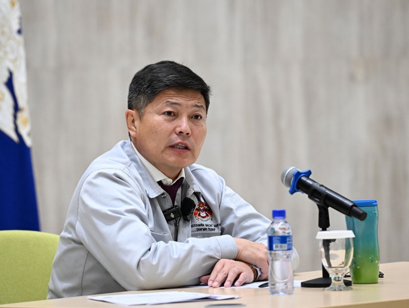 Х.Нямбаатар: Барилгын компаниуд норм дүрмийн дагуу шугам сүлжээнүүдээ шинэчилж, зэвтэй усны асуудлаа шийдмээр байна