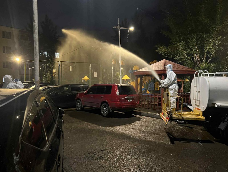 Сүхбаатар дүүрэг үерийн дараах ариутгал хийж эхэллээ