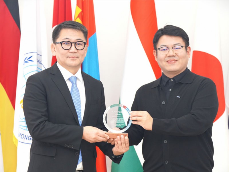 КОЙКA -аас Гадаадын иргэн, харьяатын газарт талархал гардууллаа