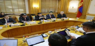 Хуулийн салбарт 